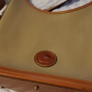 Classic dooney and bourke bag